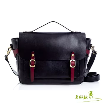 【手感的秀】植揉革騎士風掀蓋磁釦三用包(時髦黑)