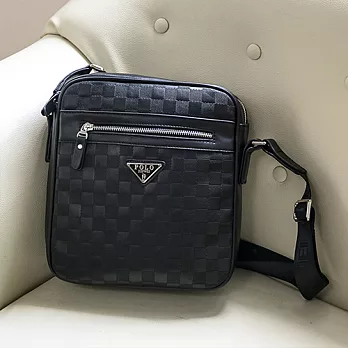 XINWEI POLO 紳士直式橫拉鍊斜背包-H804