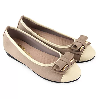 【Pretty】典雅立體朵結小坡跟娃娃鞋23芋色