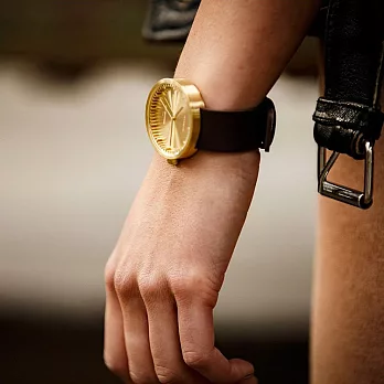 LEFF amsterdam｜tube北歐工業齒輪設計真皮腕錶 (黃銅、棕皮帶)