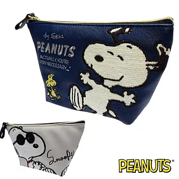 【日本進口正版】史努比 Snoopy 皮質 刺繡 船型 收納包/化妝包/筆袋 PEANUTS -深藍款