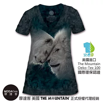【摩達客】美國The Mountain都會系列 白獅之愛 V領藝術修身女版短袖T恤 個性時尚 輕透柔軟舒適高級混紡-預購成人S號