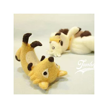 <雙手牌>腳滑狐狸*羊毛氈材料包