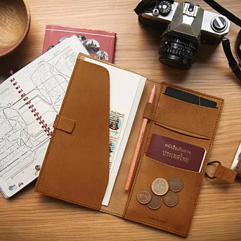 labrador 護照長夾黃褐