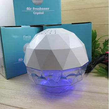 國際直送!【fea ~ 精油週邊精品】空氣淨化儀 _ 2013 夏季搶鮮!高雅白