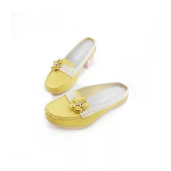 【Moscova】手工真皮。小花撞釘休閒懶人真皮鞋(共五色)40黃色