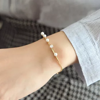 A+ accessories 韓星佩戴水鑽仿珍珠豎排曲線手鍊 (金色)