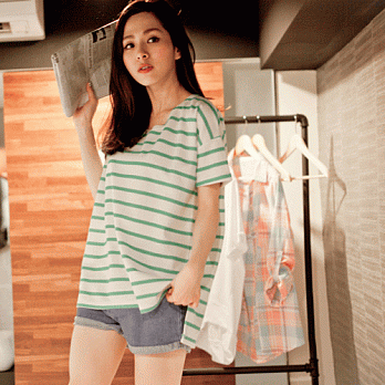 ROSE。自然色長版條紋寬感T恤 綠系