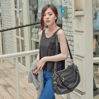 ROSE。美背拼布蕾絲上衣 黑系