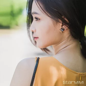 【StarMIMI】立體空間感寶石耳環*FREE立體