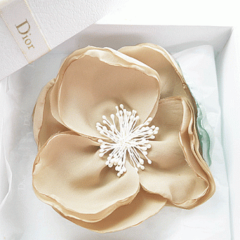 【PinkyPinky Boutique】好溫柔花朵髮夾(深米色)