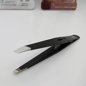 【日本製造】Green Bell ~ GT-222 頂級夾毛器【超級毛拔】黑色扁頭 Made in japan