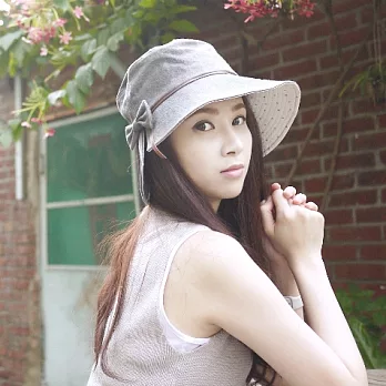 layoo 來喲│【蝴蝶帽】大帽沿 遮陽帽 小顏感-水洗軍綠
