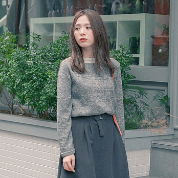 【韓國連線】。韓國 布蕾絲氣質平領上衣 灰系