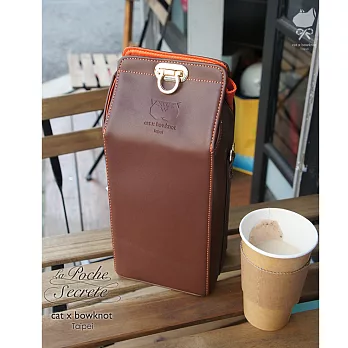 【La Poche Secrete 】 catXbow-knot}元氣滿分牛奶盒肩揹包_咖啡牛奶_咖啡色