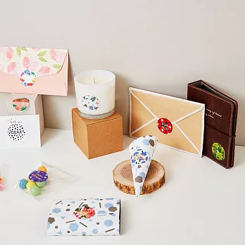 7321 Design 彩繪塗鴉裝潢圓形燙金封口貼M-NL英文圖騰