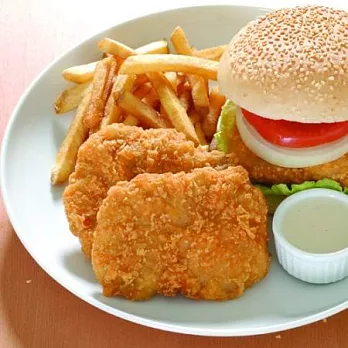 紅龍全熟原味雞腿堡