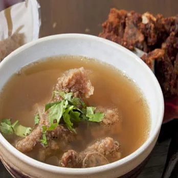 【南門小館】排骨酥湯(4505%克)