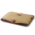 白金漢 Billingham Laptop Slip 筆電專用袋/經典材質/15吋/卡其色/褐邊