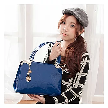 PLAYBOY QUEEN系列亮皮名媛肩背包(寶藍色)