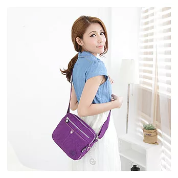 MANDE RHODE 曼德羅德 品牌吊飾斜側背包-深紫色(3022)