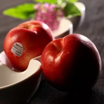 《阿洲水果》《美國》甜桃(油桃)(9斤)