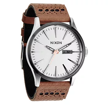 NIXON The SENTRY SS 復刻潮流都會休閒腕錶-銀x褐帶