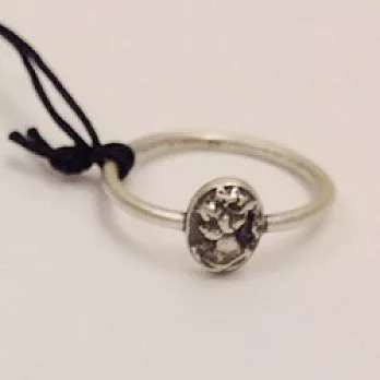 Dogeared 仿舊復古系列 浮雕女神 銀色 小橢圓形戒指 附原廠盒 建議售價$1,680 $1,350