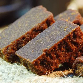 為仲食品 老薑黑糖塊 三罐組 (240g/罐)三罐組