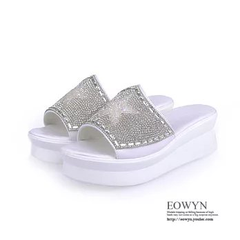 EOWYN.時尚性感獨特閃耀水鑽舒適坡跟厚底鬆糕楔形拖鞋/涼鞋EMD00856-93/1色/34-39碼現貨+預購白色34