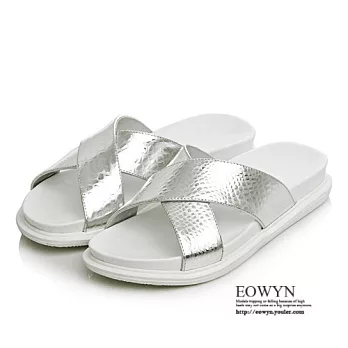EOWYN.日韓系簡約優雅涼鞋休閒舒適交叉帶百搭平底拖鞋EMD01190-94/1色/34-39碼現貨+預購銀色34