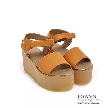 EOWYN.歐美時尚寬版鉚釘百搭魔術貼休閒厚底坡跟鬆糕涼鞋EMD01247-69/4色/34-39碼現貨+預購黃色34