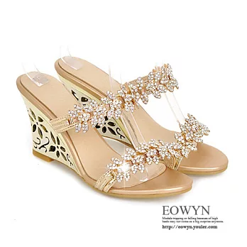 EOWYN.繽紛街頭潮流新款拖鞋奢華金屬水鑽坡跟厚底休閒涼鞋EMD01532-79/2色/34-39碼現貨+預購金色34