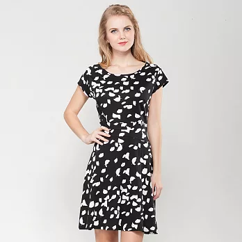 【INF】純棉落葉印花修身洋裝09561L黑色