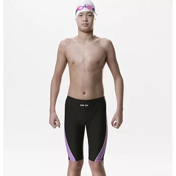 【SAIN SOU】競賽/泳隊/專業用及膝泳褲加贈矽膠泳帽A57238M印花