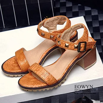 EOWYN.歐美時尚新款寬版鉚釘一字釦環粗跟涼鞋EMD04761-60/3色/34-39碼現貨+預購34黃色
