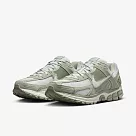 NIKE ZOOM VOMERO 5 男休閒鞋─綠─HF1553300 US9 綠色