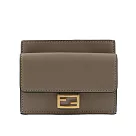 FENDI Baguette 納帕皮革翻蓋卡片套_展示品 (鴿灰色)