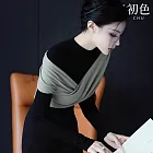 【初色】撞色拼接假兩件圓領長袖修身顯瘦T恤內搭打底衫上衣女上衣-黑灰色-17575(M-XL可選) M 黑灰色