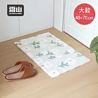【日本霜山】插畫風防滑吸水快乾浴室踏墊-48x76cm- 白色小花