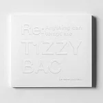 Tizzy Bac / 《甚麼事都叫平凡人分心》紀念EP套組 -白T