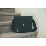 moz時尚單品：大肩背包