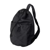 ULTIMATE LIGHT！時尚單品：2用抽繩肩背包