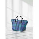 英國傳統格紋圖案時尚單品：格紋提袋