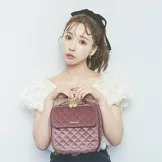 三上悠亞時尚單品：化妝包