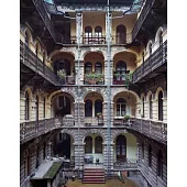 Yves Marchand & Romain Meffre: Budapest Courtyards