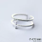 【Sayaka紗彌佳】個性簡約風格 雙層鑲鑽十字架開口戒 -白金色
