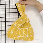 AmaZing 午餐外出小提袋-日系和風簡約套結手腕袋 (9色任選)黃幾何