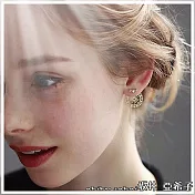 『坂井.亞希子』閃耀星空摩天輪星星耳環