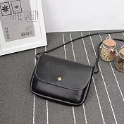 Apple Green 皮革掀蓋迷你斜背包(黑)